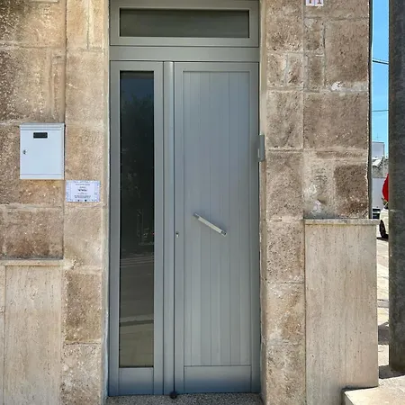 Stanza Zaffiro Azzurro 3* Остуни