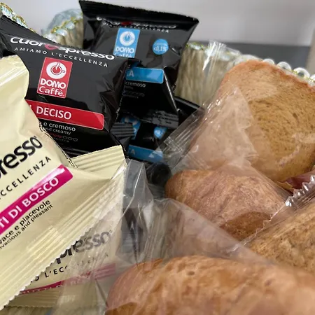 Stanza Zaffiro Azzurro Остуни