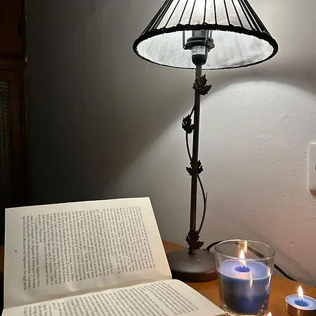 Stanza Zaffiro Azzurro