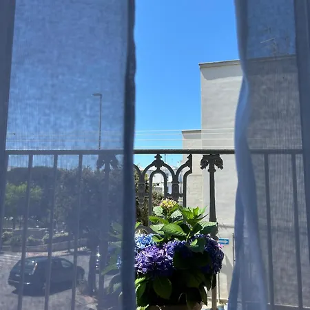 Stanza Zaffiro Azzurro Ostuni
